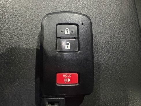 Used 2020 Toyota Tacoma TRD Sport image 24