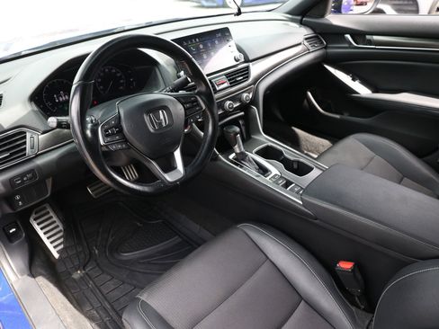 Used 2021 Honda Accord Sport image 6