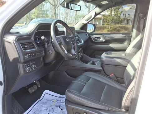 Certified 2023 Chevrolet Suburban RST w/ Luxury Package image 12