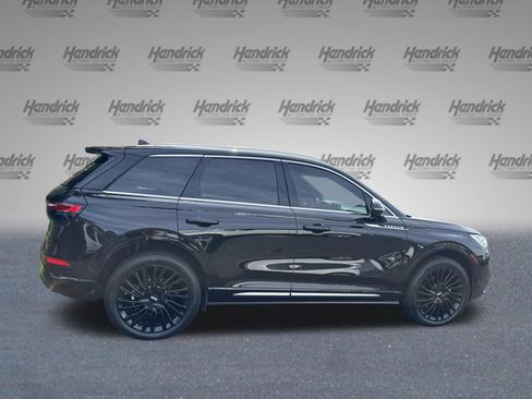 Used 2021 Lincoln Corsair Reserve w/ Equipment Group 201A image 9