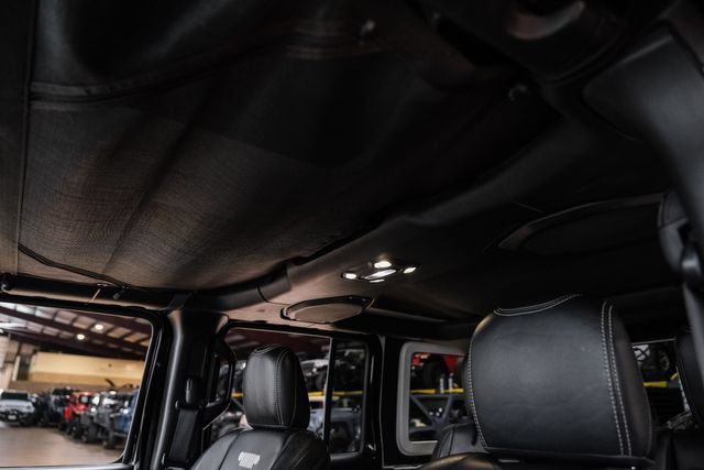 Used 2020 Jeep Wrangler Unlimited Rubicon AWD/4WD image 17