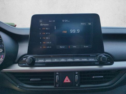 Used 2021 Kia Forte LXS FWD image 14