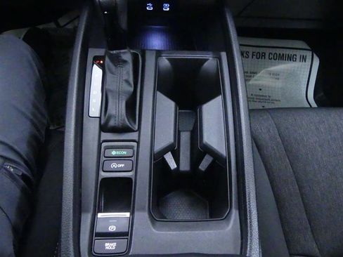 Used 2025 Honda Accord SE image 13