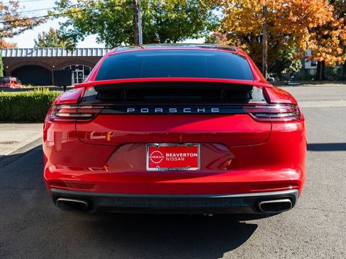 Used 2020 Porsche Panamera 4 image 5