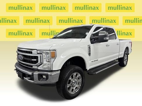 Used 2020 Ford F250 Lariat w/ Chrome Package image 13