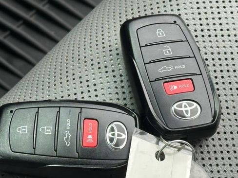 Certified 2024 Toyota Tundra Limited w/ TRD Off-Road Package AWD/4WD image 23