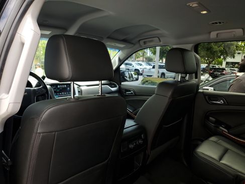 Used 2019 Chevrolet Tahoe Premier w/ RST 6.2L Performance Edition RWD image 15
