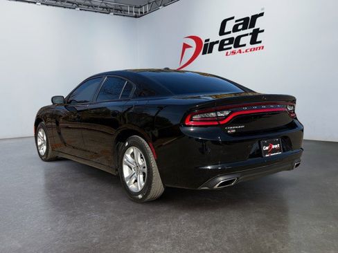 Used 2022 Dodge Charger SXT image 5