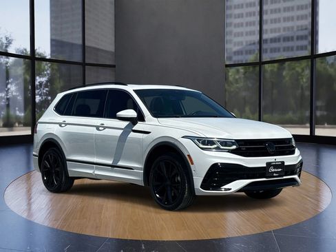 Used 2022 Volkswagen Tiguan SEL R-Line AWD/4WD image 1