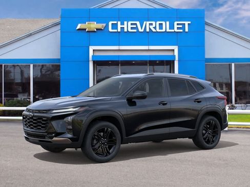 New 2026 Chevrolet Trax ACTIV w/ Driver Confidence Package FWD image 2