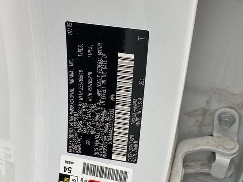Certified 2025 Toyota Grand Highlander FWD image 15