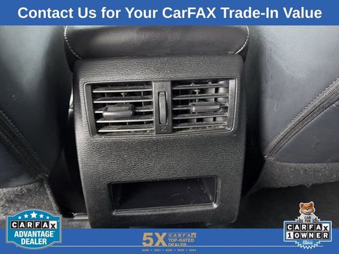 Used 2024 Mitsubishi Outlander SE image 32