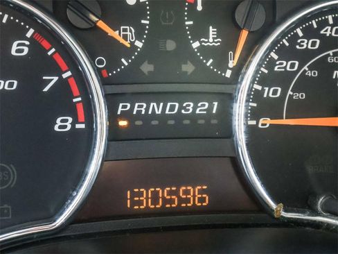 Used 2011 Chevrolet Colorado LT image 19