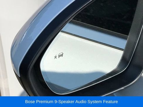 Certified 2025 Buick Envision Avenir AWD/4WD image 3