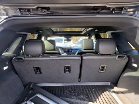 Used 2020 Cadillac XT5 Premium Luxury image 9