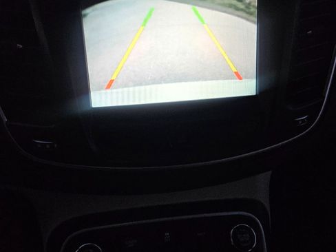 Used 2016 Chrysler 200 Limited image 24