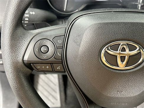 Used 2024 Toyota RAV4 LE image 17