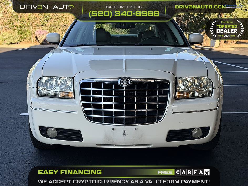 Used 2009 Chrysler 300 Touring AWD/4WD image 2
