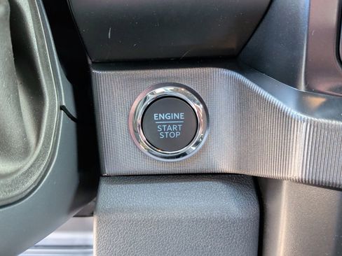 New 2026 Ford F450 Platinum w/ FX4 Off-Road Package image 26