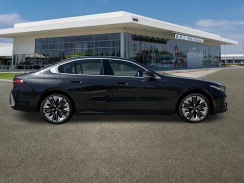 New 2026 BMW 530i w/ Convenience Package image 12