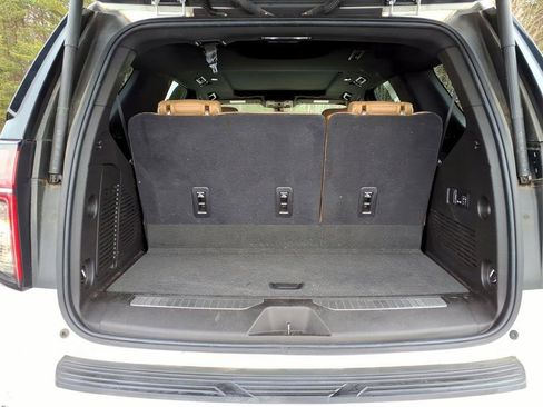 Used 2021 Chevrolet Tahoe Premier image 10