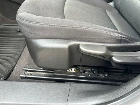 Used 2017 Chevrolet Malibu LS w/ LPO, Convenience Package 1 FWD image 12