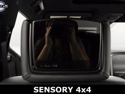 Used 2022 INFINITI QX80 Premium Select image 19