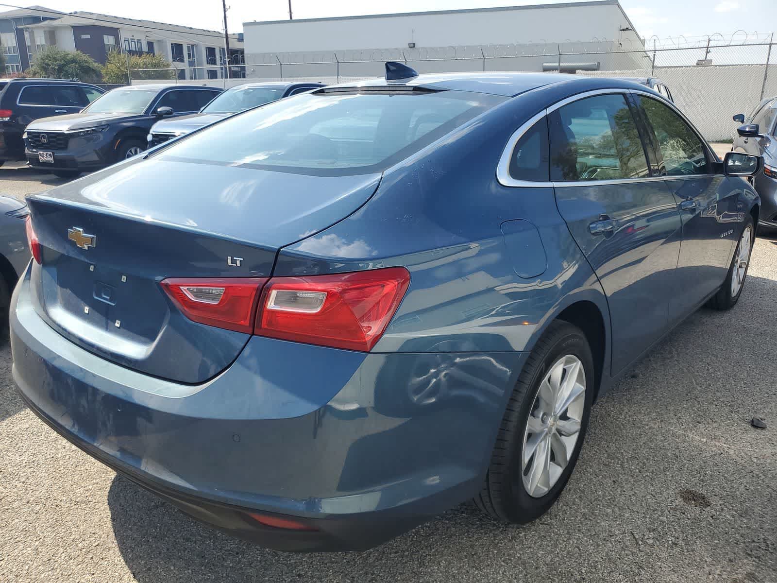 Used 2025 Chevrolet Malibu LT FWD image 6