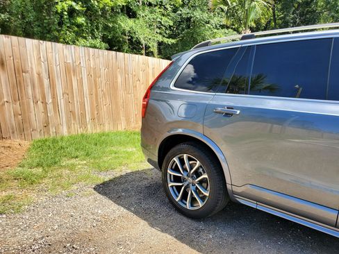 Used 2019 Volvo XC90 T6 Momentum w/ Advanced Package AWD/4WD image 11
