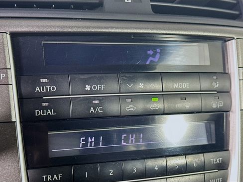 Used 2012 Lexus IS 250C image 22