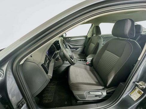 Used 2025 Volkswagen Jetta S FWD image 13