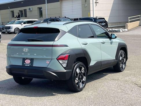 Used 2024 Hyundai Kona SEL AWD/4WD image 6