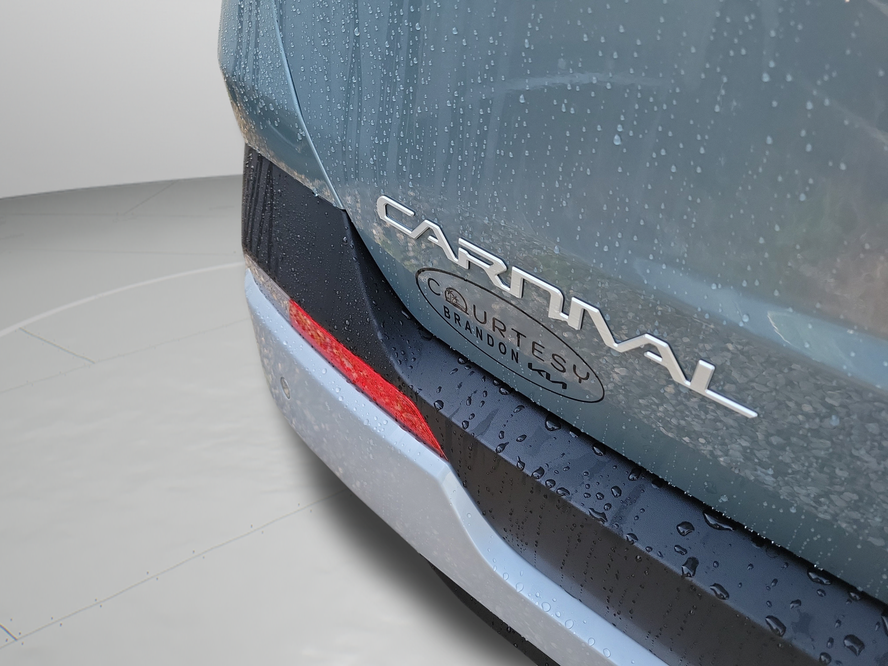 New 2027 Kia Carnival EX FWD image 31
