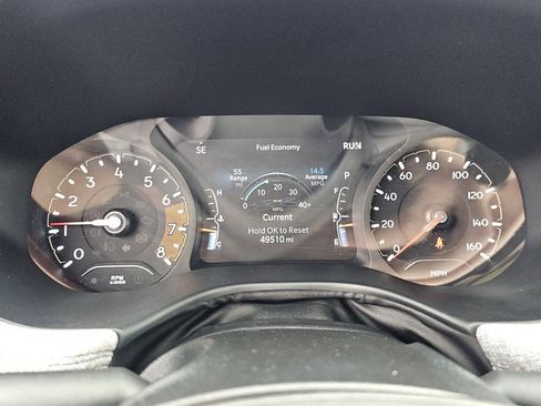 Used 2023 Jeep Compass Latitude image 23