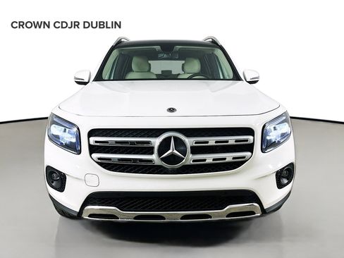 Used 2022 Mercedes-Benz GLB 250 4MATIC image 2