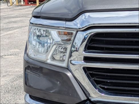 Used 2020 RAM 1500 Big Horn AWD/4WD image 10