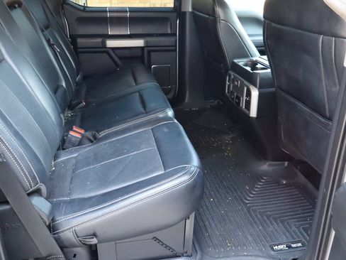 Used 2021 Ford F250 Lariat w/ FX4 Off-Road Package AWD/4WD image 17