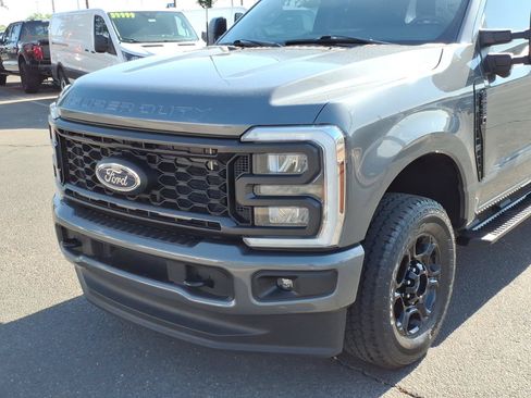 Used 2024 Ford F250 XL w/ STX Appearance Package AWD/4WD image 8