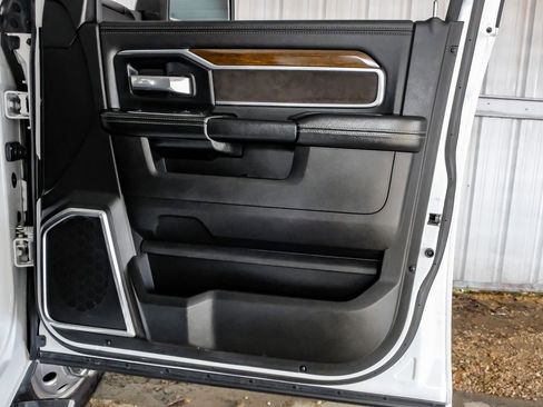 Used 2024 RAM 3500 Laramie w/ Bed Utility Group image 46