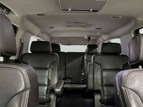 Used 2019 GMC Yukon XL Denali w/ Open Road Package AWD/4WD image 24