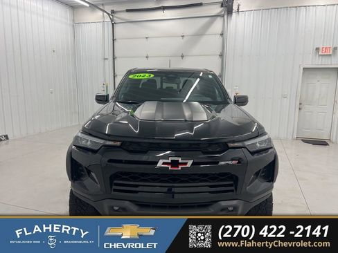 Used 2023 Chevrolet Colorado ZR2 w/ ZR2 Convenience Package III image 7