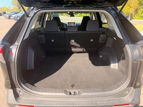 Used 2025 Toyota RAV4 LE AWD/4WD image 15