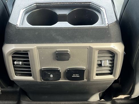 Used 2022 Ford F250 Lariat w/ Lariat Ultimate Package image 18