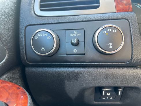 Used 2013 GMC Sierra 2500 SLT w/ SLT Convenience Package image 17