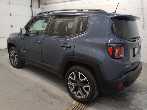 Used 2021 Jeep Renegade Limited AWD/4WD image 3