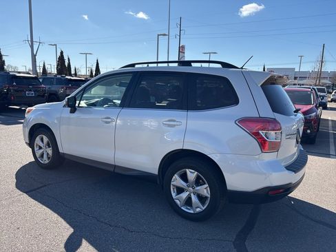 Used 2014 Subaru Forester 2.5i Touring image 6