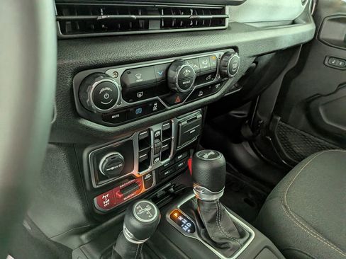 Certified 2025 Jeep Wrangler Unlimited Sport S 4xe image 25