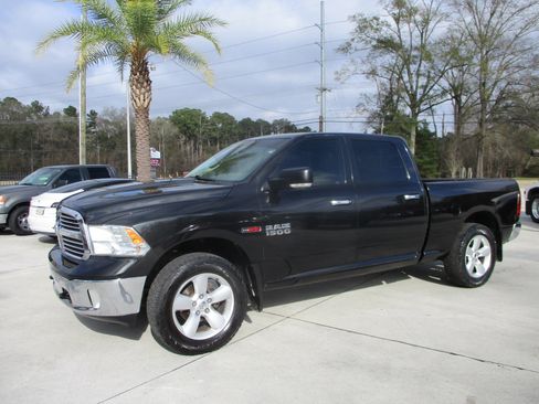 Used 2015 RAM 1500 Classic SLT w/ SLT Plus D←cor Group image 15