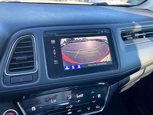 Used 2018 Honda HR-V EX image 20