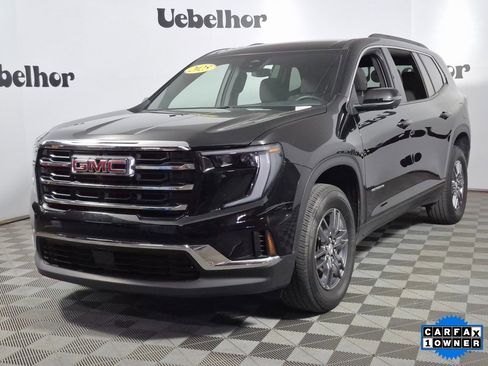 Used 2025 GMC Acadia Elevation image 3